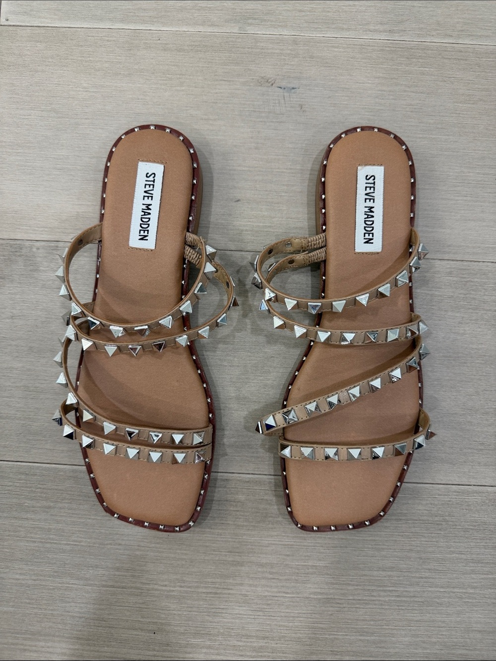 Steve Madden  Women’s Skylar Tan Pyramid Stud Strappy Sandals - Size 8.5